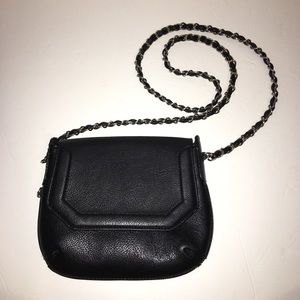 Urban Expressions Vegan Leather Chain Crossbody